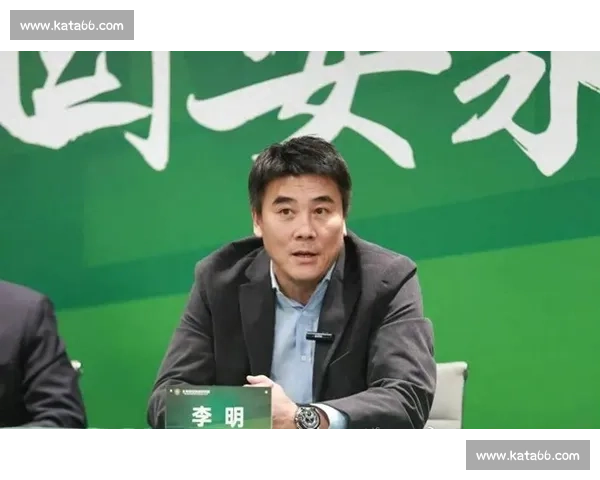 耻辱输球后国安急调训练，李明现身督战